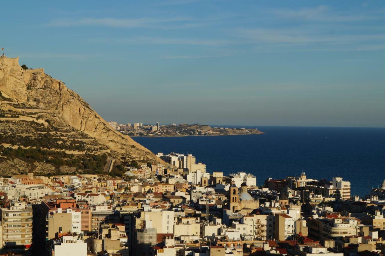 Charming Downtown Skyscrapper Appartement Alicante Buitenkant foto