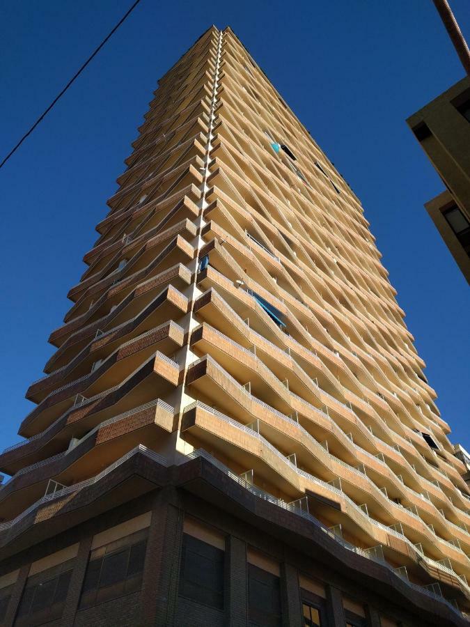 Charming Downtown Skyscrapper Appartement Alicante Buitenkant foto